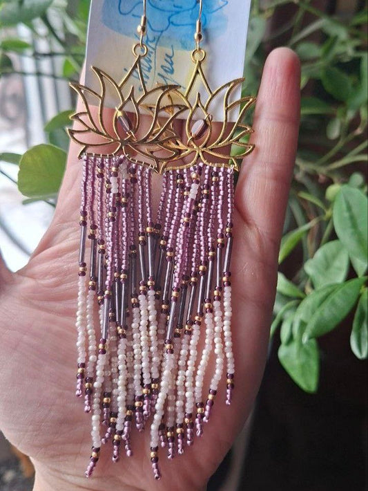 Handmade Lotus Beaded Earrings – Boho Elegance