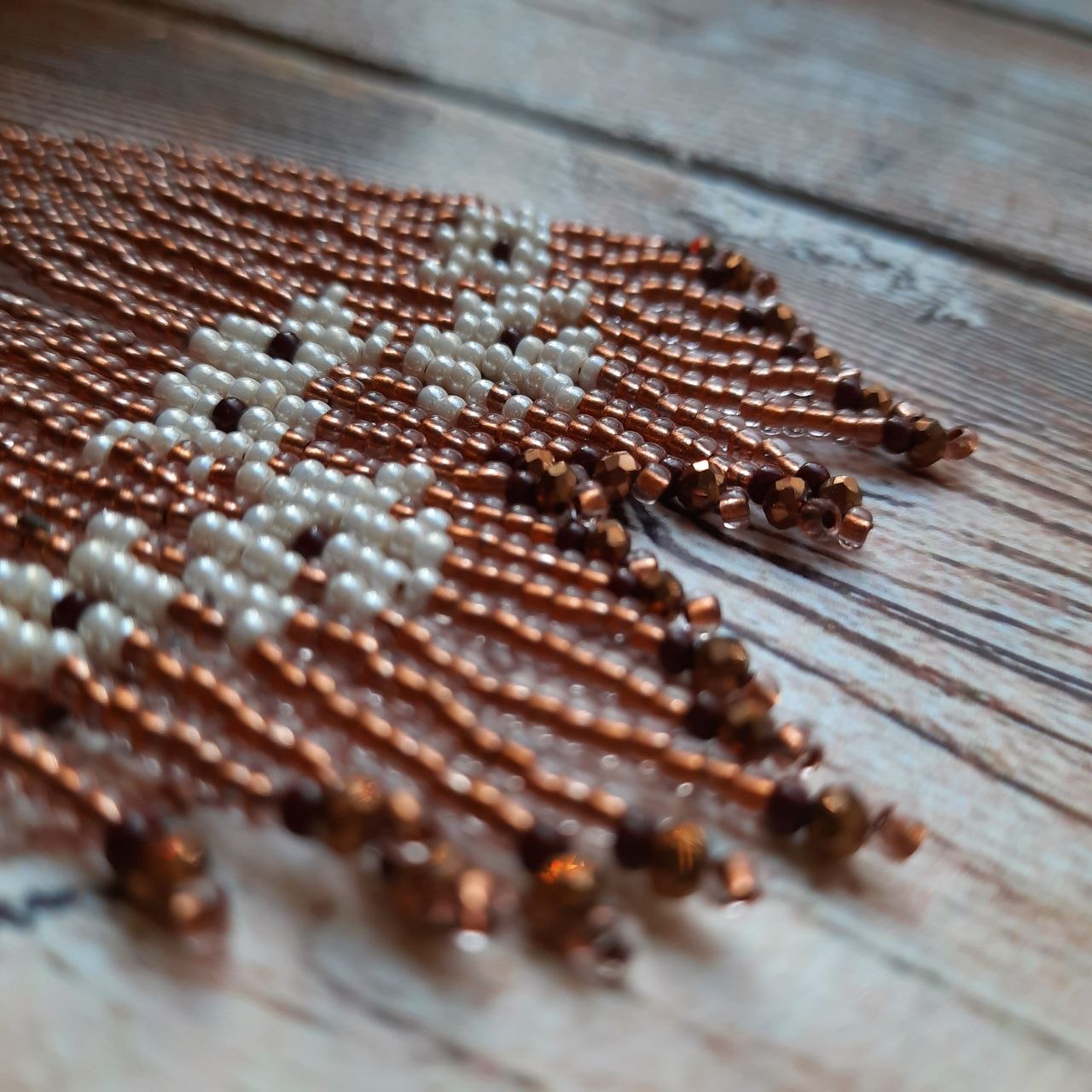 Perfect accessory for neutral and fall outfits.