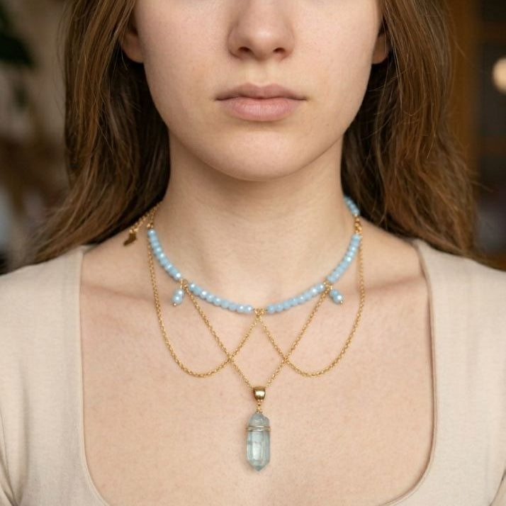 Feminine delicate accessory