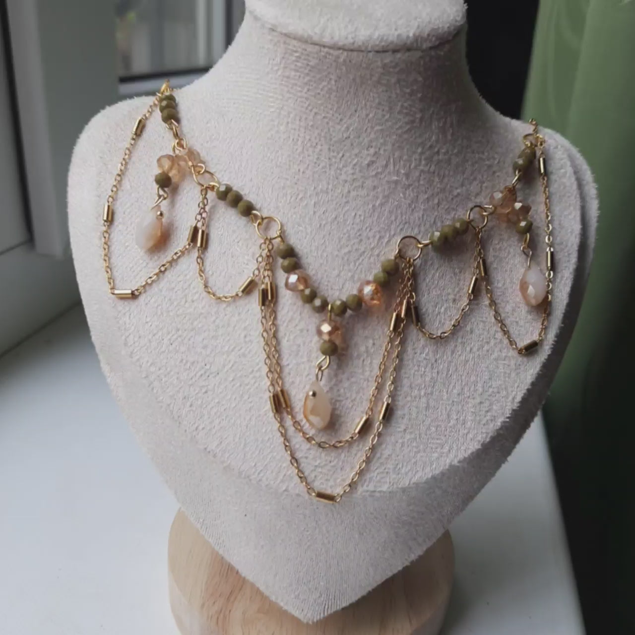Feminine and romantic style
